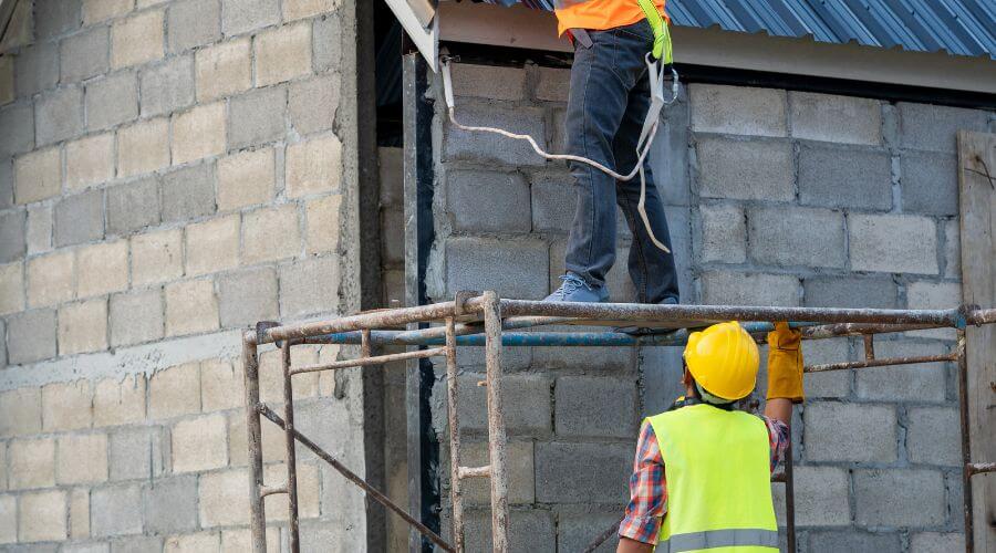 Professional gutter cleaning in Camas, WA